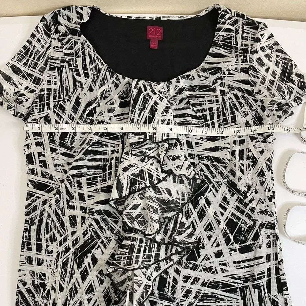 212 Collection| Ruffle| Lightweight| Has Stretch - Picture 3 of 11